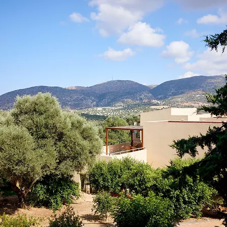 Hotel Village Heights 5*