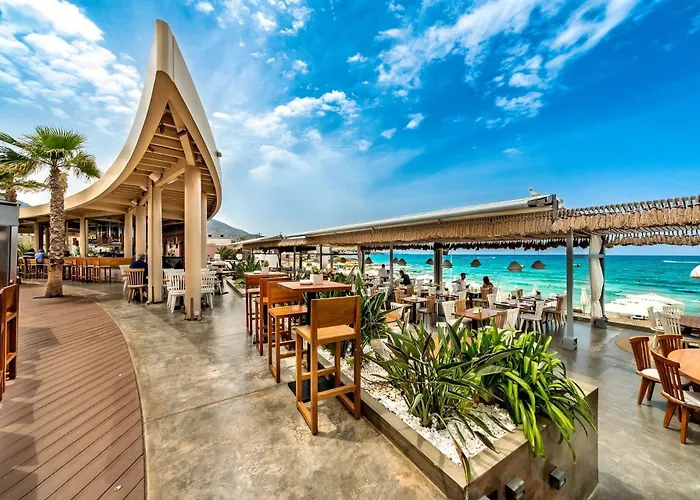 Hotel Village Heights Hersonissos (Crete)