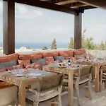 Village Heights Hotel 5*