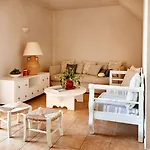 Village Heights Hotel 5*