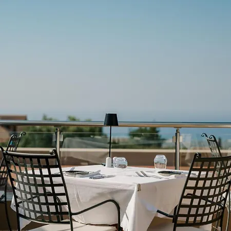 Village Heights Hotel Hersonissos (Crete)