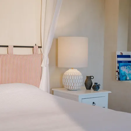 Village Heights Готель 5*