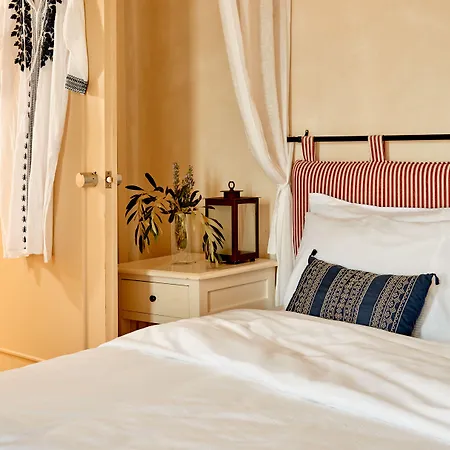 Hotel Village Heights 5*