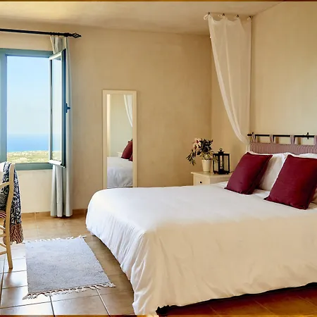 Hotell Village Heights 5*