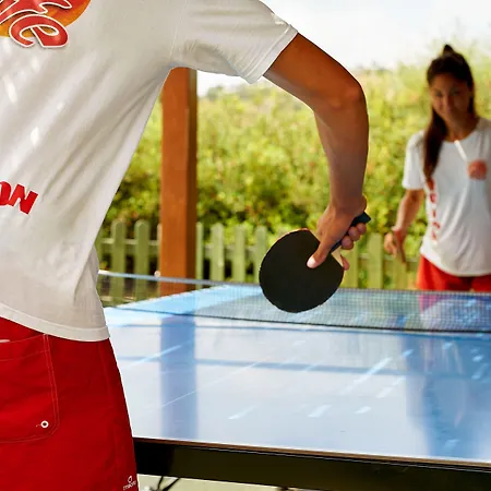 Village Heights 호텔 5*