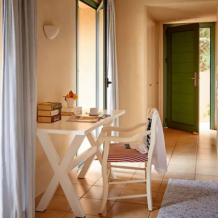 Hotel Village Heights Hersonissos (Crete)