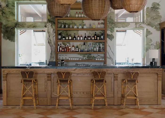 Village Heights Hotel 5*