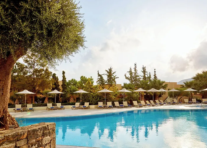 Village Heights Hotel 5*