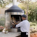 Village Heights Hotel 5*