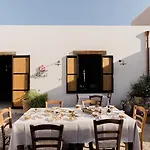 Village Heights Hotel 5*
