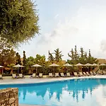 Village Heights Hotel 5*